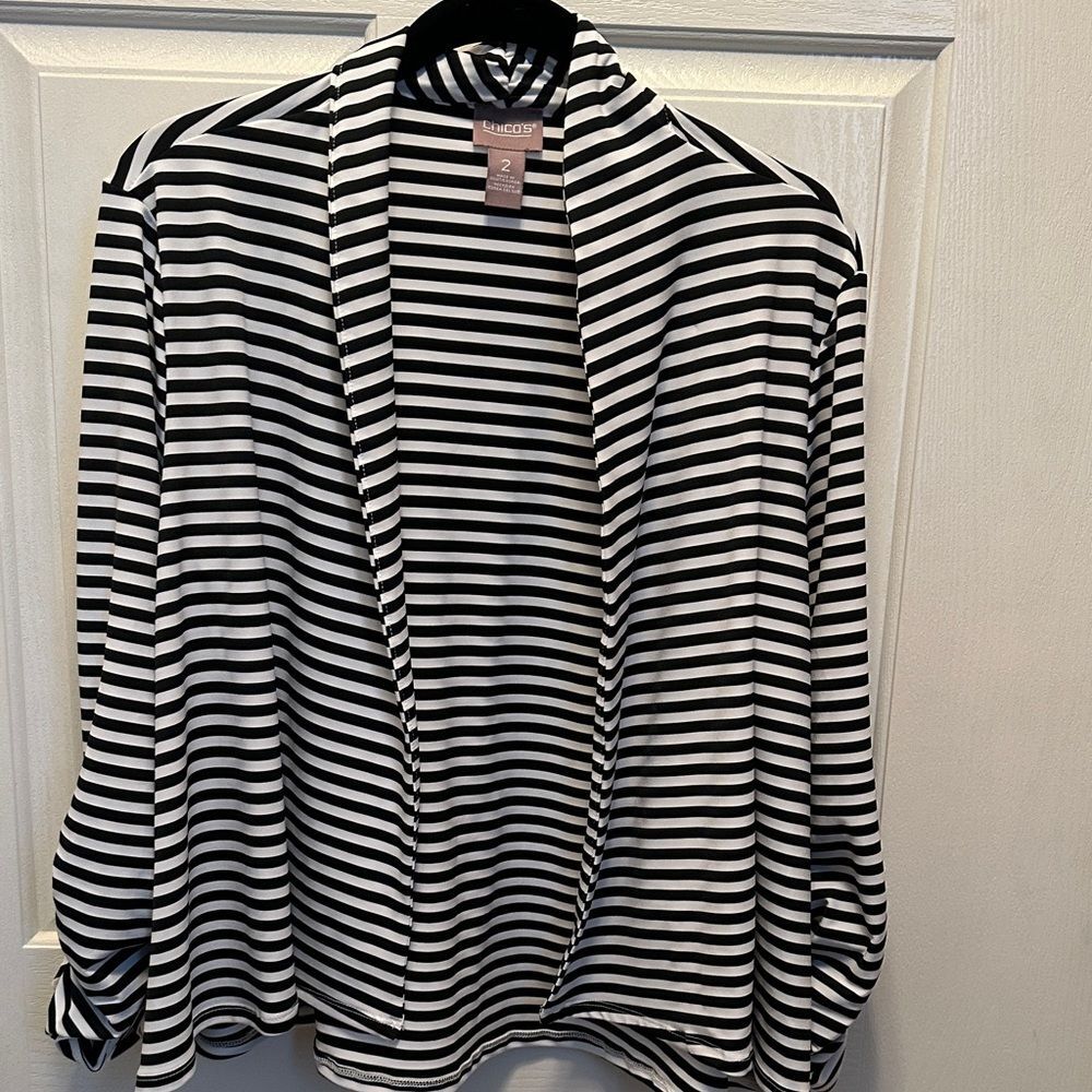 Chico's Black and White Striped Blazer NWT SIZE 2